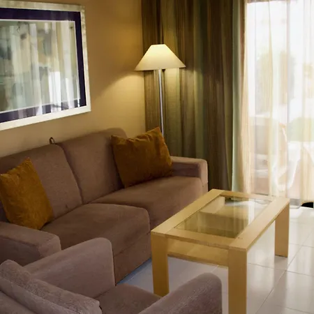 Ona Hollywood Mirage