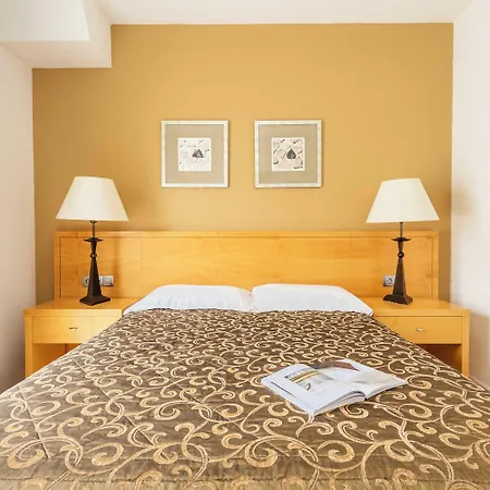 Ona Hollywood Mirage 4* לוס כריסטיאנוס