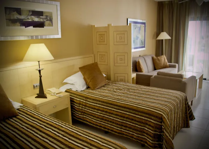 Aparthotel Ona Hollywood Mirage Los Cristianos (Tenerife)