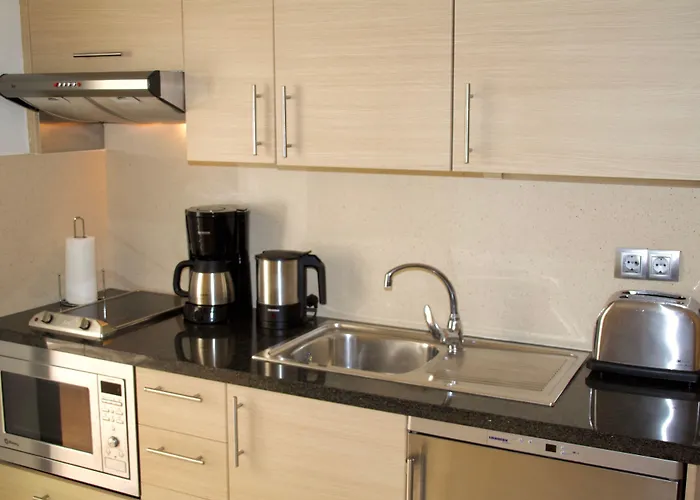 Ona Hollywood Mirage Aparthotel