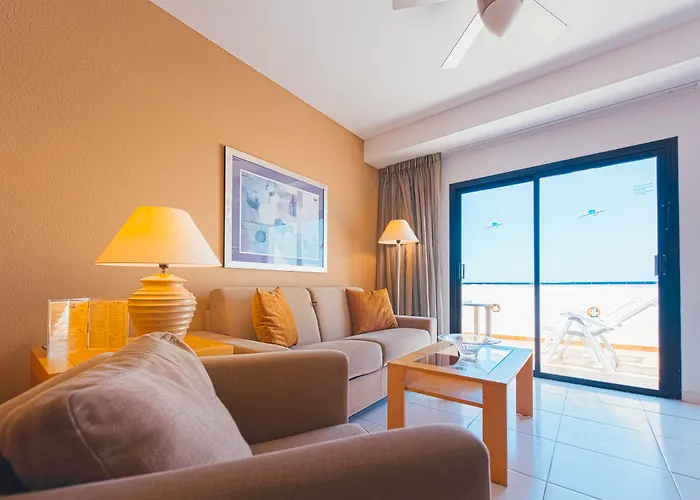 Апарт-отель Ona Hollywood Mirage Лос Кристианос