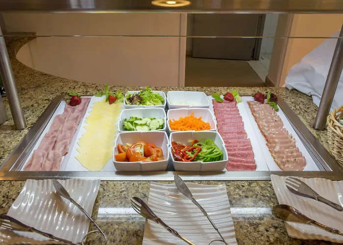 Апарт-отель Ona Hollywood Mirage Лос Кристианос