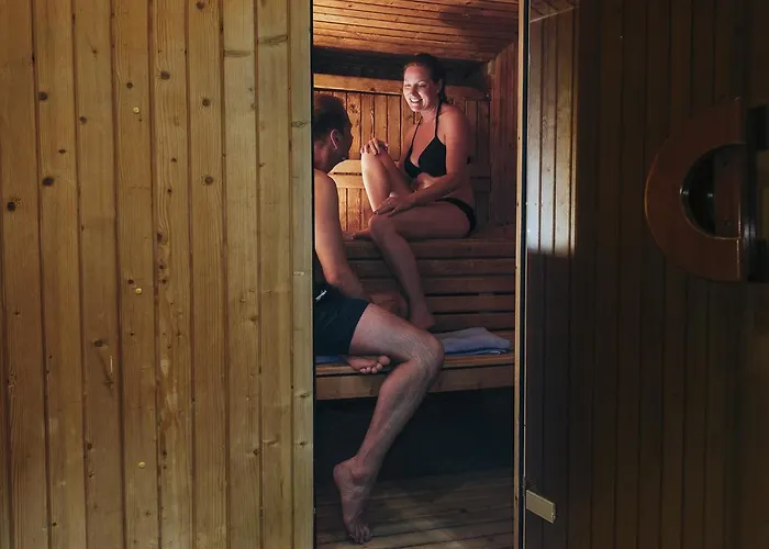 Апарт-отель Ona Hollywood Mirage